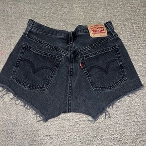 Levi’s 501 Women’s Shorts in Black Size 26